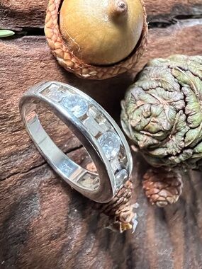 Authentic Disney Ring Mickey Sterling Silver Clear CZ Channel-Set Band Ring 925